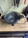 Starfrit The Rock Electric Wok Multi-use Pot With Handles 4.8 Quart. Fixed Price $17.16.