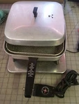 Dominion 2251 Fryer Skillet With Basket - Clean And Working 10 1/2" Wide. Fixed Price $35.00.