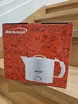 Brentwood KT-32W 32-OUNCE Electric Kettle Hot Pot. Fixed Price $29.26.