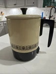 Brand New Vintage 1970 World Electric 2 Cup Hot Pot With Lid Cord, Tested. Fixed Price $20.00.