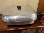 Vintage Sunbeam Usa Controlled Heat Automatic Fry Pan With Lid Model FP-12A. Fixed Price $65.99.