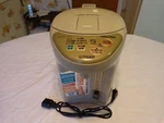 Tiger Electric 4.3 Liter Water Boiler And Warmer Dispenser Model# PDE-C430. Fixed Price $129.99.