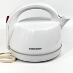 Black & Decker Electric Kettle KE2020 Dome Tea Hot Water Auto Shut Off. Fixed Price $29.99.