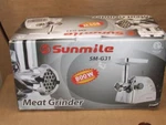 Sunmile SM-G31 Etl Electric Meat Grinder Mincer 800W Nib Missing Small Parts. Fixed Price $70.00.