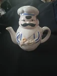 Vintage Chefs Tea Pot. Fixed Price $19.95.