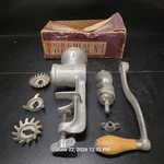 Vintage Universal No 1 Food Meat Chopper Grinder Lfc Box Blades Hand Crank. Fixed Price $29.99.