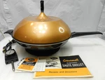 Vintage Retro Mirro Matic Gourmet Electric Saute Skillet Model M-0354-35 (F39J). Fixed Price $75.00.