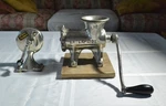Vintage Cast Iron Meat Grinder Chopper Bean Splicer Enterprise No. 12 Spano. Fixed Price $41.95.