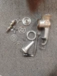 Vintage Griswold No. 3 Meat Grinder/ Chopper Hand Crank Made U.s.a. Fixed Price $32.50.