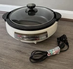 Zojirushi EP-PBC10 Gourmet D'expert Electric Skillet. Fixed Price $48.00.