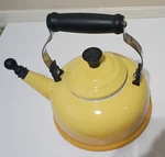 Creuset Yellow Classic Enamel On Steel Whistling Tea Kettle 1.6L. Fixed Price $32.00.