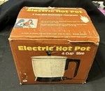 Vintage Electric Hot Pot SM6611 Enameled Aluminium 4 Cup Boxed. Fixed Price $12.57.