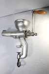 Weston Manual Wheat Grass Juicer Cast Iron 36-3701-W. Fixed Price $44.99.