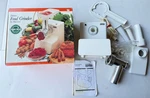 Maverick Deluxe Food Meat Vegetable Grinder Model #MM6386 Complete. Fixed Price $55.67.