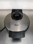 Oster Waffle Belgian Maker Stainless Steel Black Base Sunbeam Model: CKSTWF1-DM. Fixed Price $23.62.