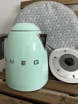 Smeg Kettle 7-CUP 1.7L Green Tested & Working Model KLF01PGUS. Fixed Price $92.91.