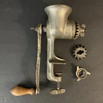Vintage Universal Hand Crank Meat Grinder Chopper # 2 L. F. & Made Usa. Fixed Price $14.90.