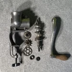Vintage Universal No. 2 Meat Grinder Food Chopper Lf&c New Britain Conn Usa. Fixed Price $10.00.