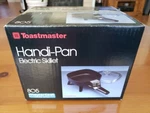 Vintage Toastmaster Handi-pan 7" Electric Skillet Model 805B With Lid & Manual. Fixed Price $28.88.