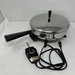 Farberware Electric Skillet Fry Pan 300-B W/ Lid Vintage (tested). Fixed Price $42.95.