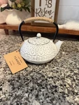 World Market White Cast Iron Tetsubin Teapot 30OZ Japanese Style Floral Tag. Fixed Price $39.99.