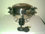 Nice Vintage Chefs Ware Model 600 Table 11" Electric Skillet & Domed Lid. Fixed Price $85.00.